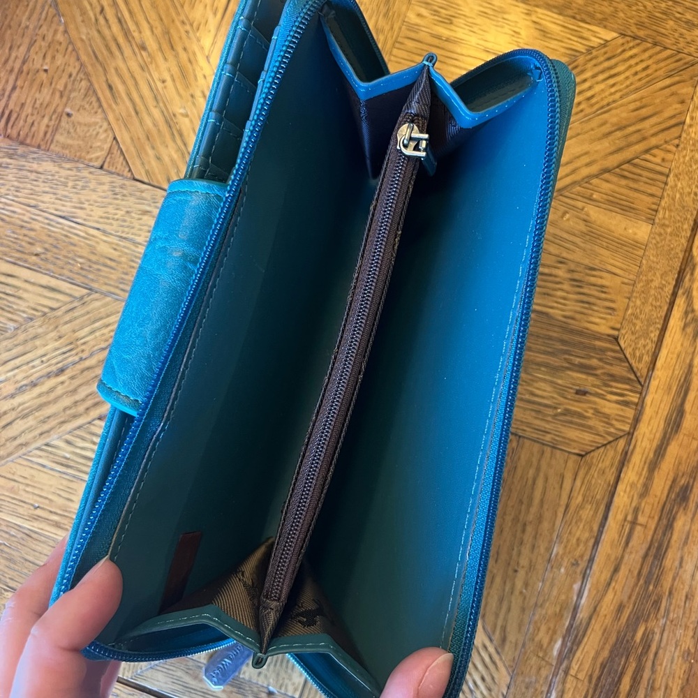 Montana West Large Turquoise Wallet - Picture 6 of 6